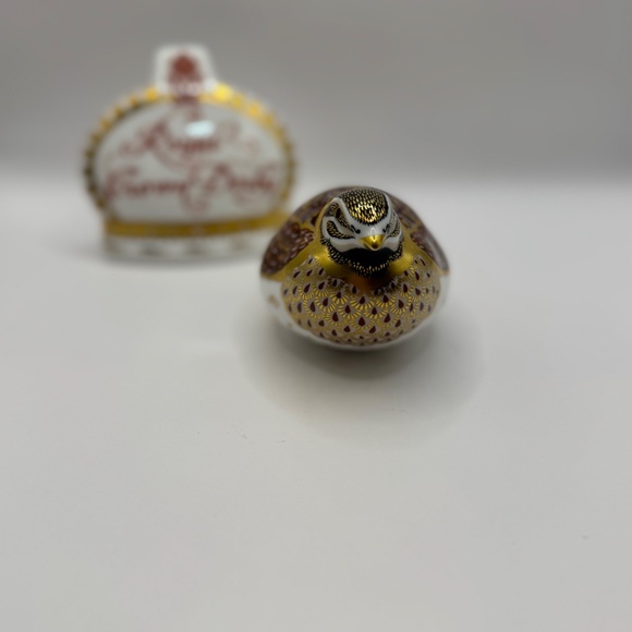 Royal Crown Derby Dappled Quail bone china paperweight figurine. EUC. - Picture 4 of 12